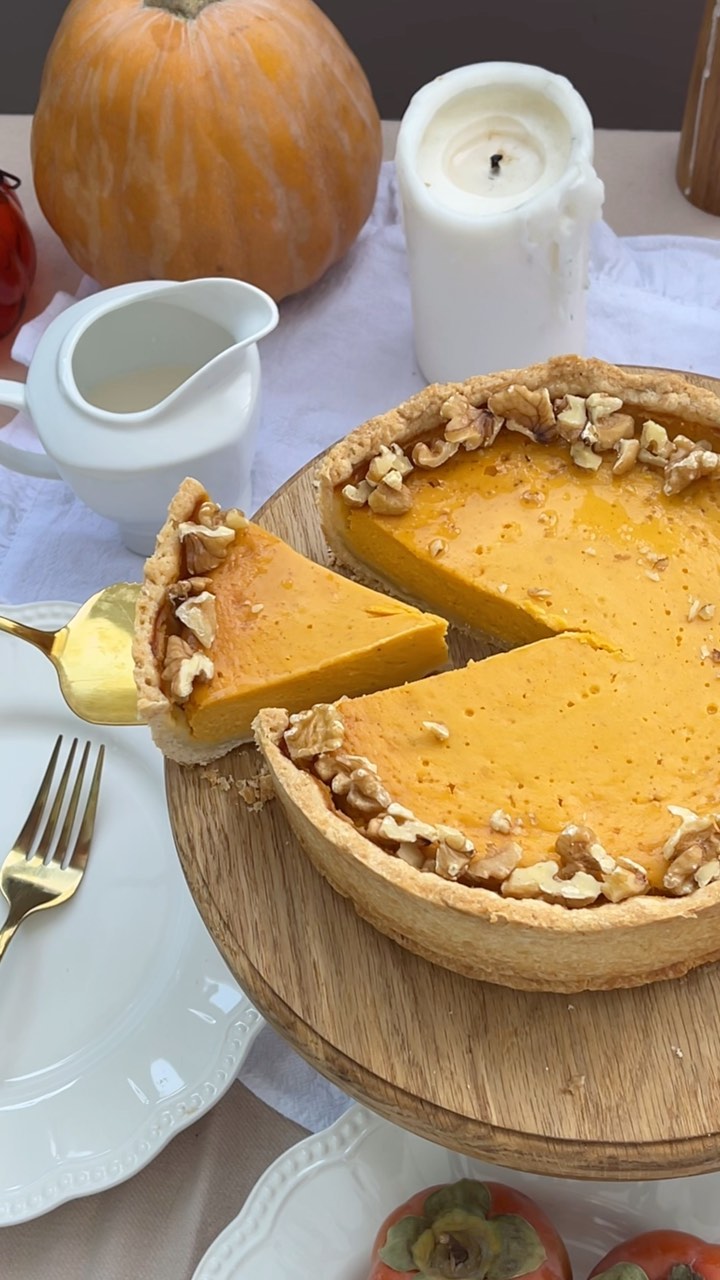 Perfect Pumpkin Pie: Secrets to Creamy Filling